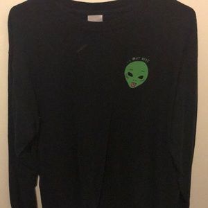 Black long sleeve shirt